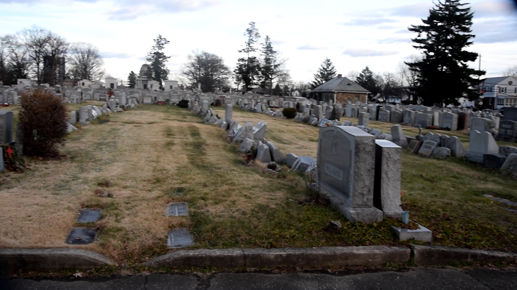 Holy Sepulchre Cemetery | 95 Kings Hwy, New Rochelle, NY 10801 | Phone: (914) 636-6343