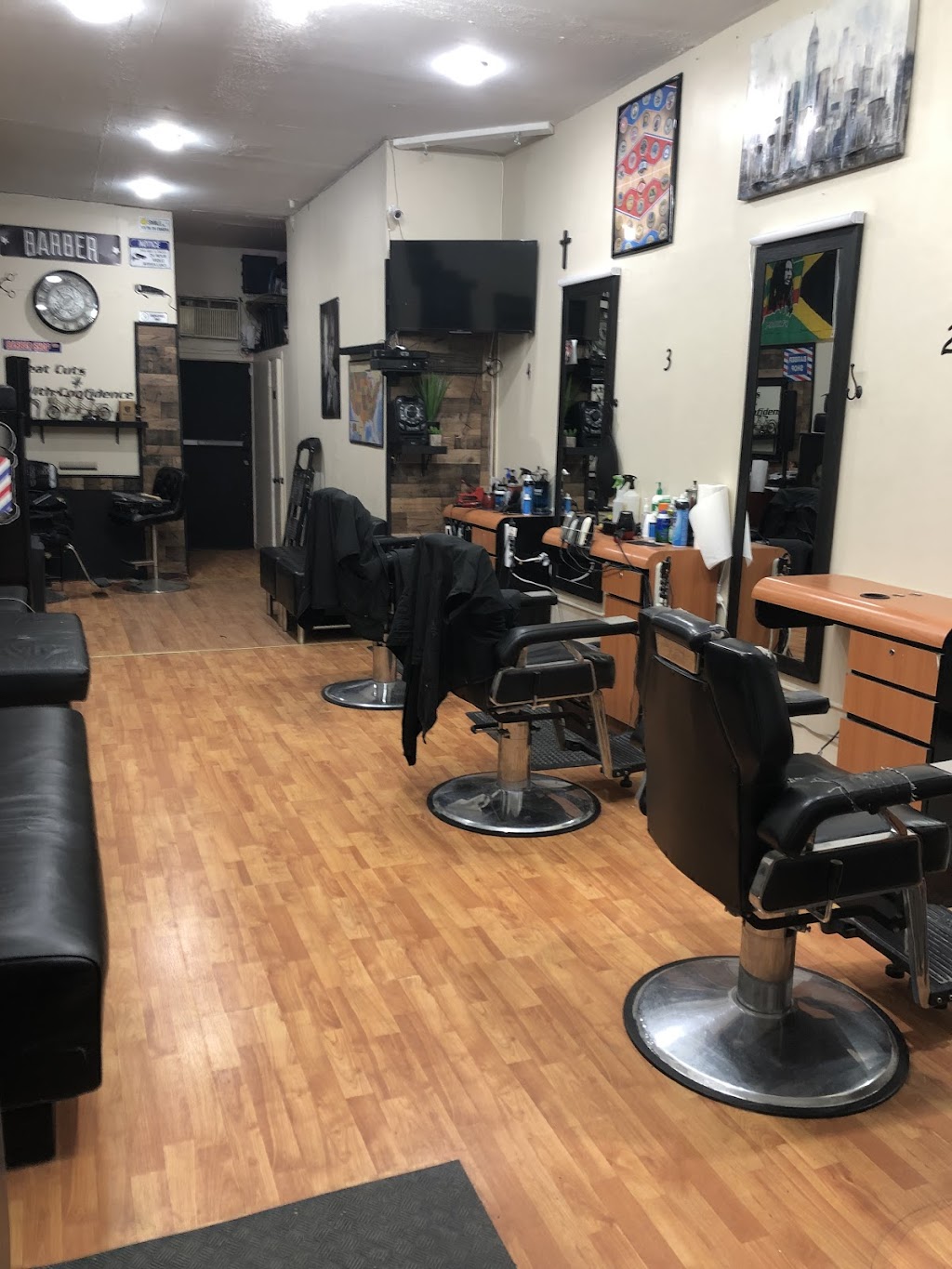 Professional Image Barber Shop | 1571B Dutch Broadway, Elmont, NY 11003 | Phone: (516) 216-1522