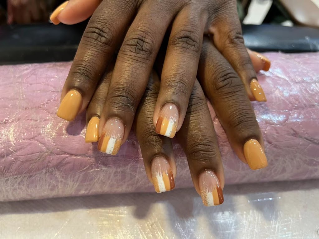 Paradise Nails and Spa 2 (Shopping Mall) | Shopping Center, between T-Mobile and, Starbucks, 815 Hutchinson River Pkwy, Bronx, NY 10465 | Phone: (347) 398-8341