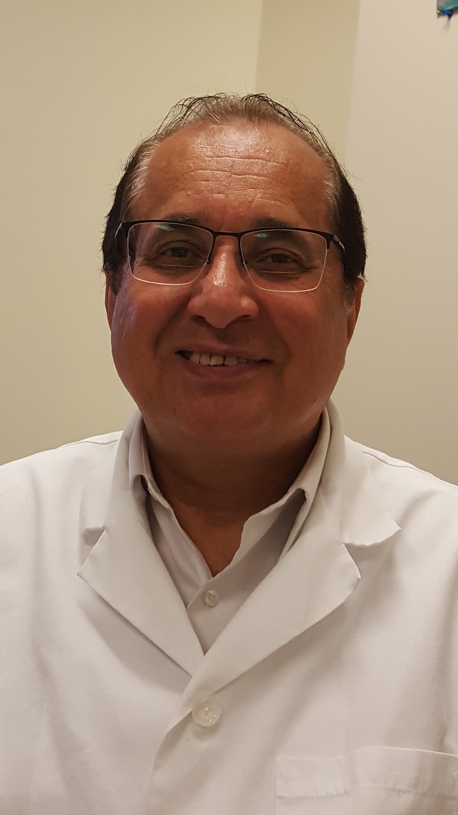 Dr. Kambiz Erfanian-Taheri, DDS | 29 Barstow Rd # 301, Great Neck, NY 11021 | Phone: (516) 466-4663