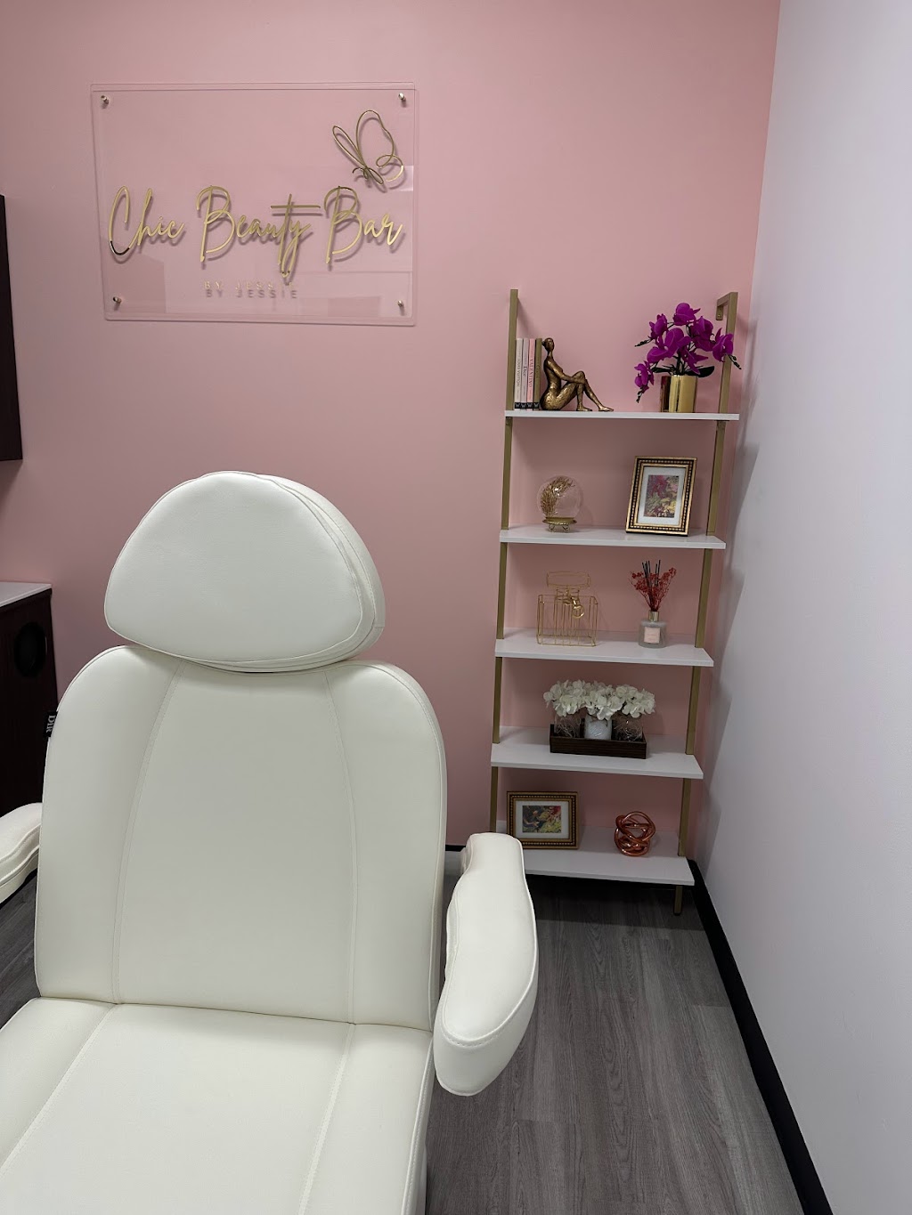 Chic Beauty Bar | 473 River Rd Suite 133, Edgewater, NJ 07020 | Phone: (347) 344-7286