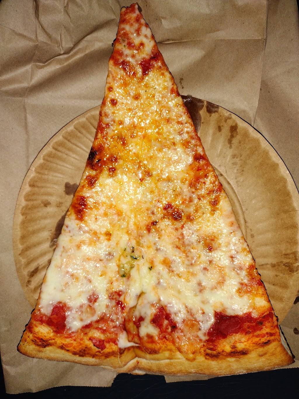 Pregos Pizza | 1011 Mace Ave, Bronx, NY 10469 | Phone: (718) 405-5111