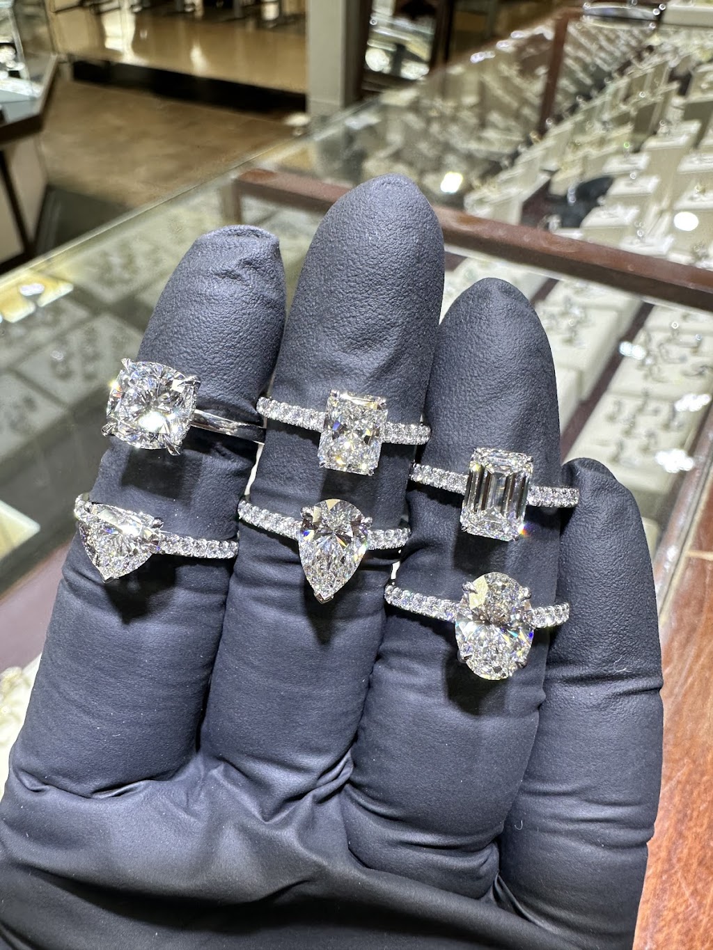 Green Acres Jewelry | 2034 Green Acres Mall 2nd Floor, 2034 Green Acres Rd S, Valley Stream, NY 11581 | Phone: (212) 619-0966