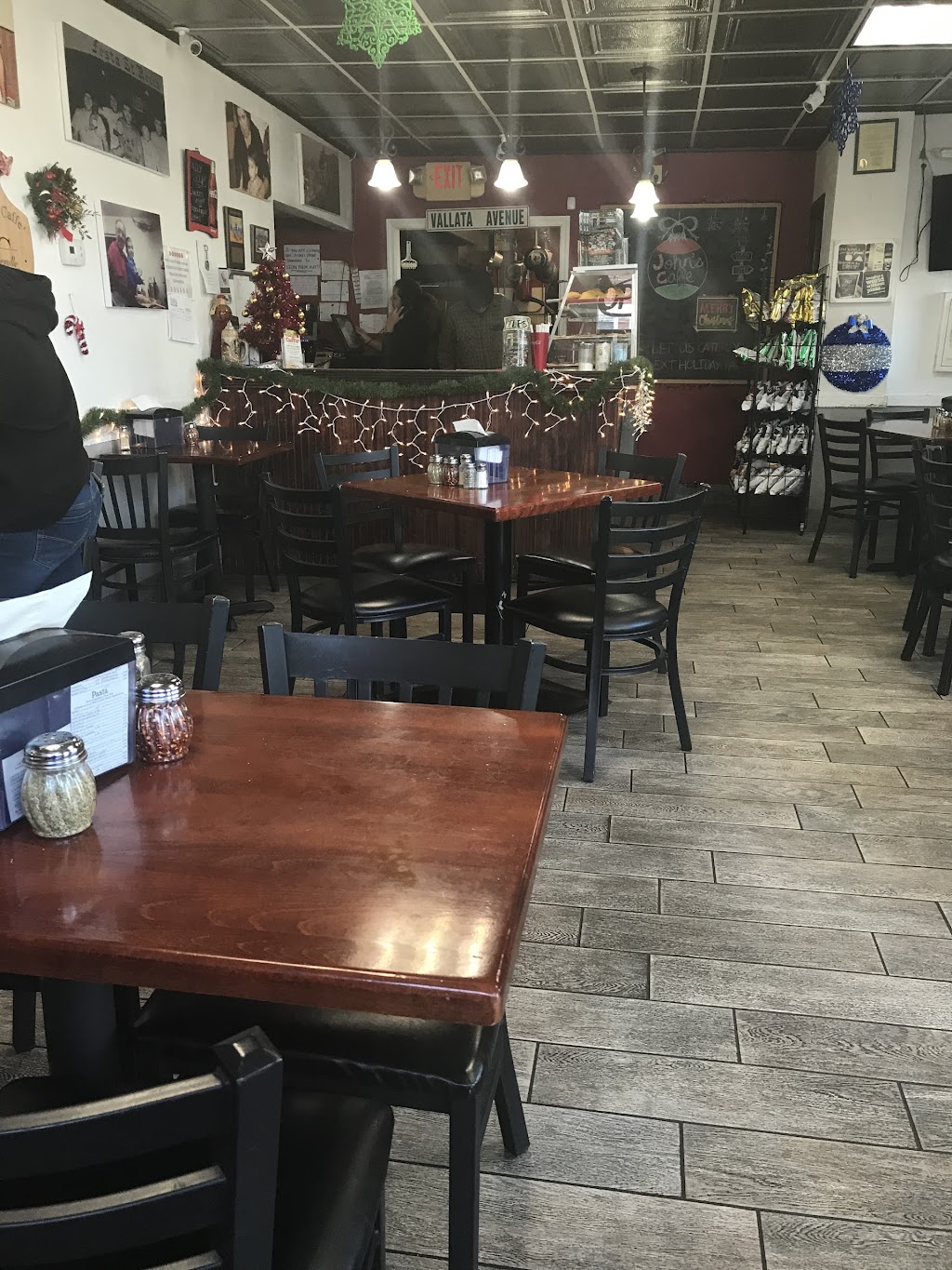 Johns Caffe Pizza & Caterers | 574 2nd Ave, Elizabeth, NJ 07202 | Phone: (908) 354-5260