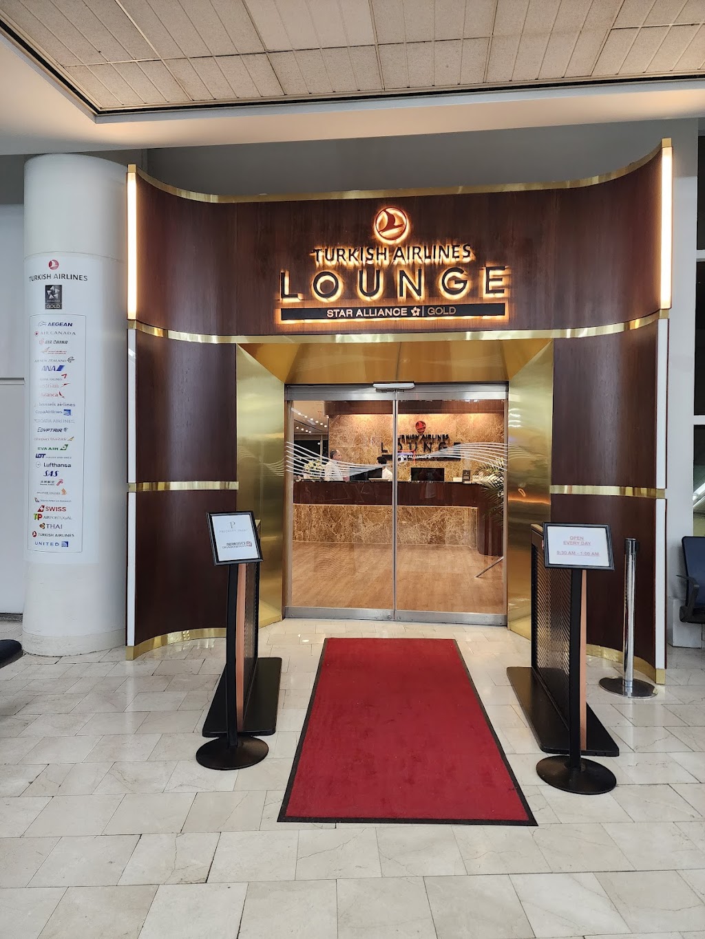 Turkish Airlines Lounge JFK | JFK International Airport, Terminal 1, Bldg 55, Rm4G09, Jamaica, NY 11430 | Phone: (201) 213-5169