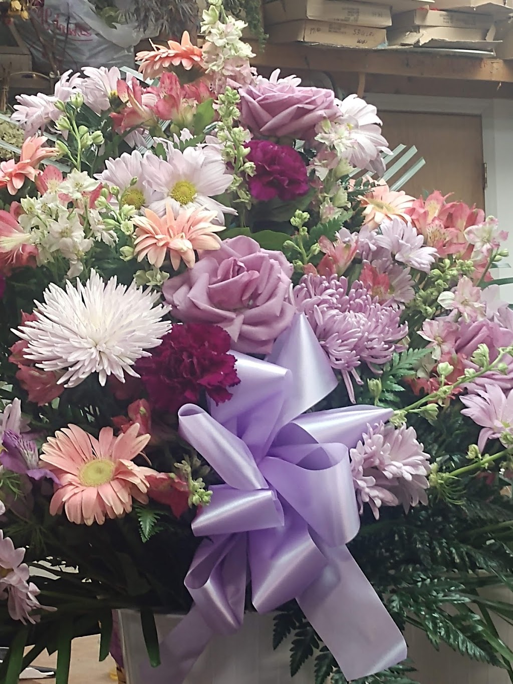 Flower Power Florist and Gifts | 107 Leonardville Rd, Belford, NJ 07718 | Phone: (732) 495-9400