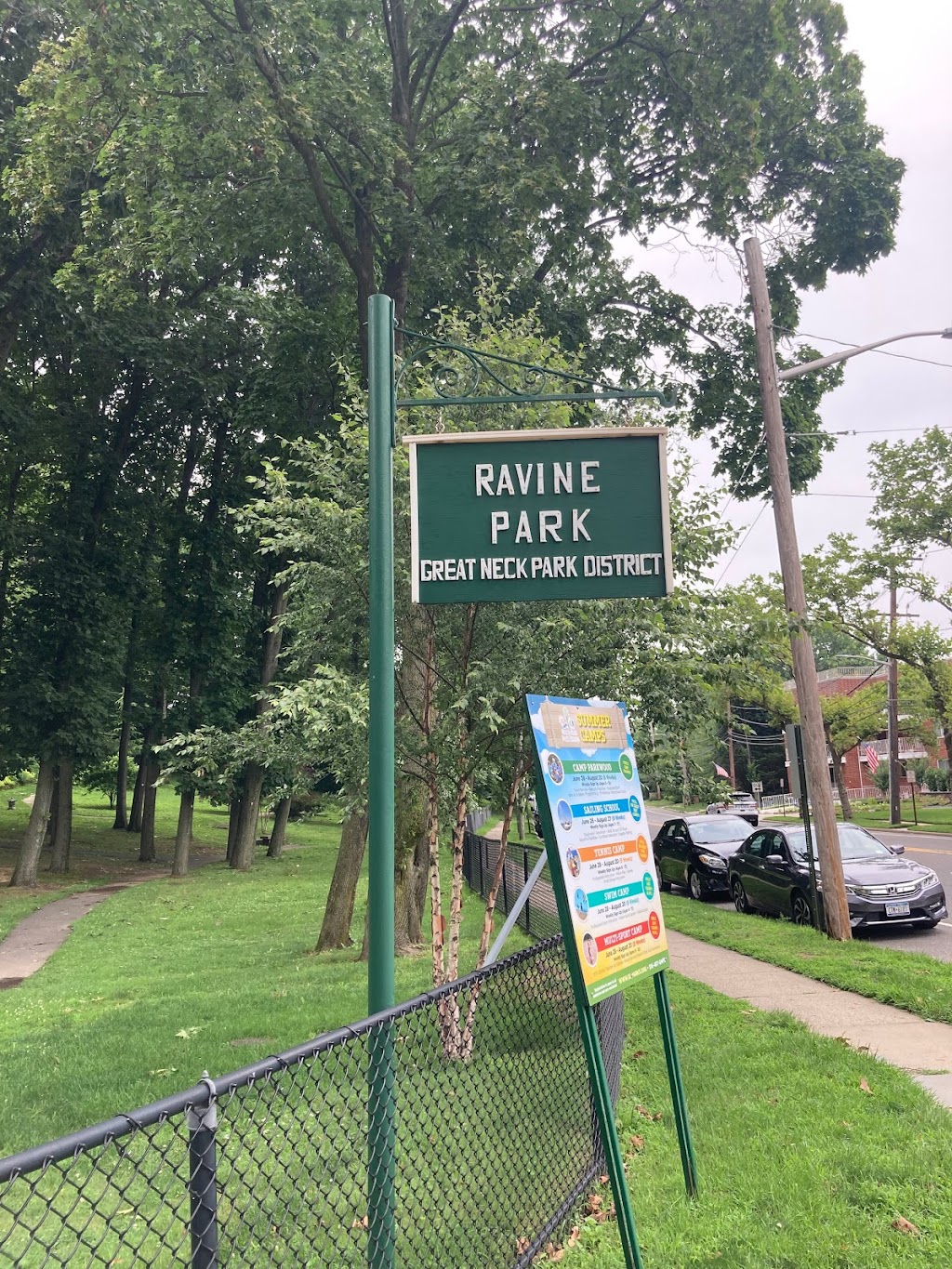 Ravine Park | 321 E Shore Rd, Great Neck, NY 11023 | Phone: (516) 482-9072