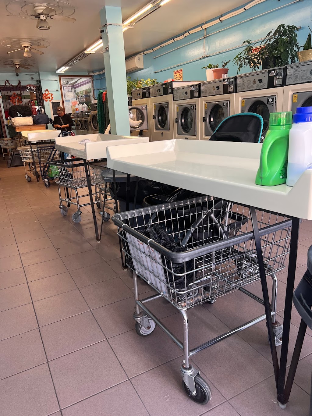 Cebra Laundromat Inc. | 10 Cebra Ave, Staten Island, NY 10301 | Phone: (347) 500-3311