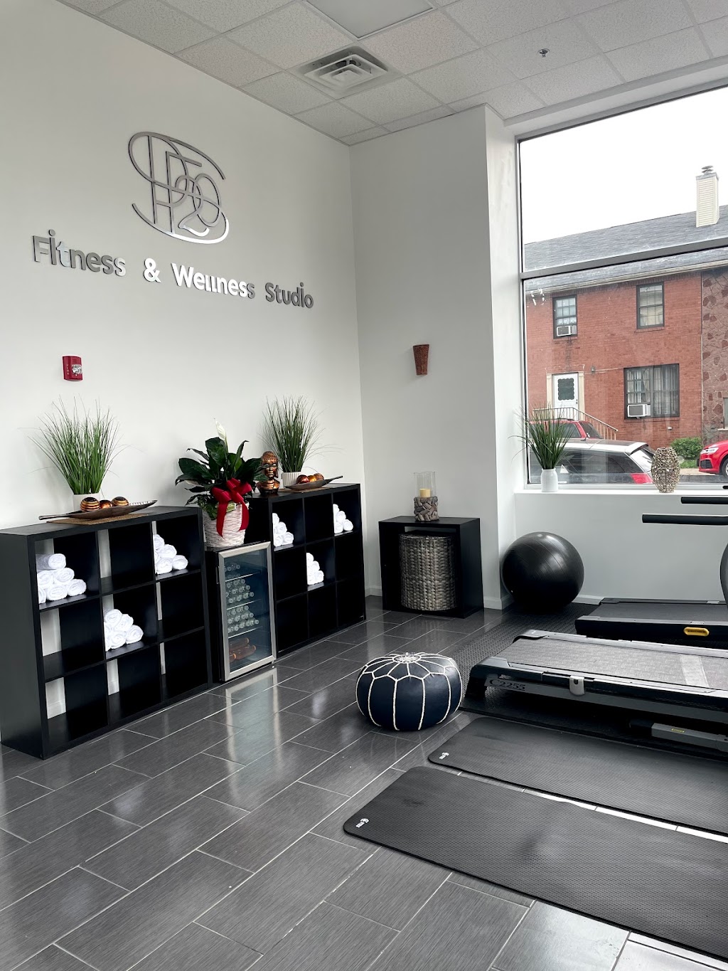 She Pumps Fitness & Wellness Studio | 21 Bloomfield Pl, Newark, NJ 07104 | Phone: (973) 370-4468