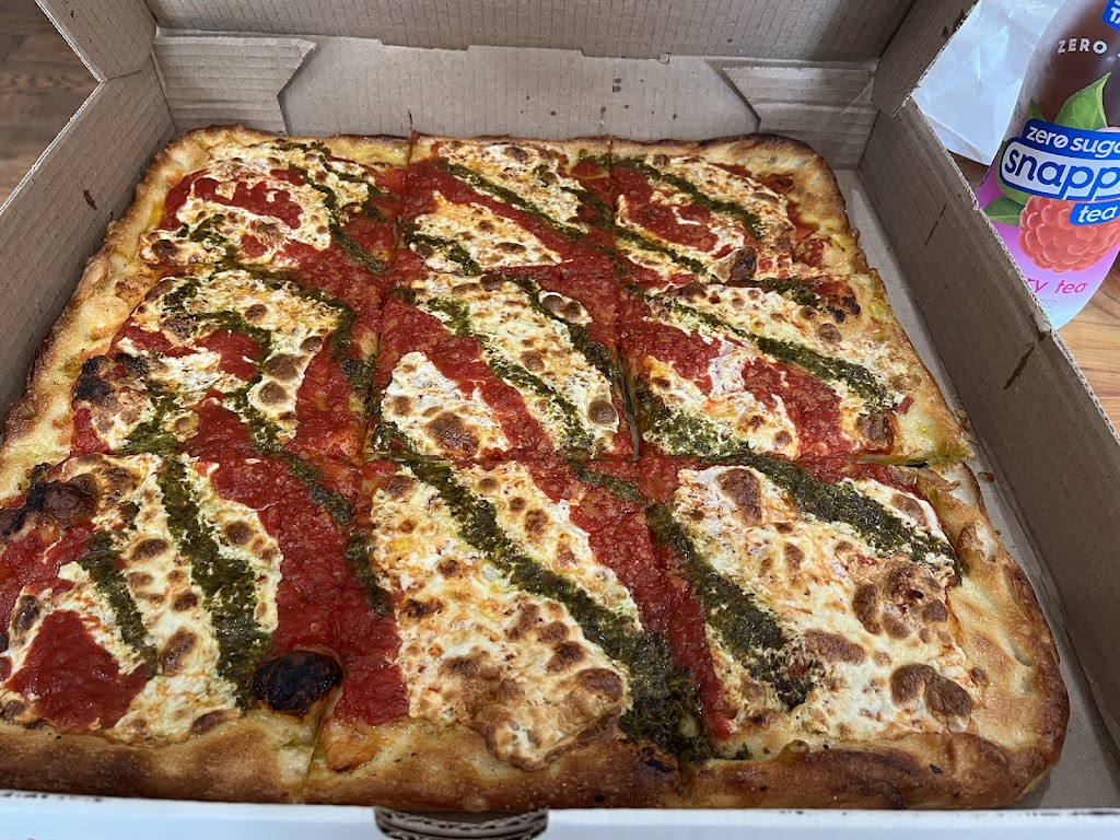 Mamma Mia Pizzeria & Cucina | 55 Gunton Pl, Staten Island, NY 10309 | Phone: (718) 966-8700