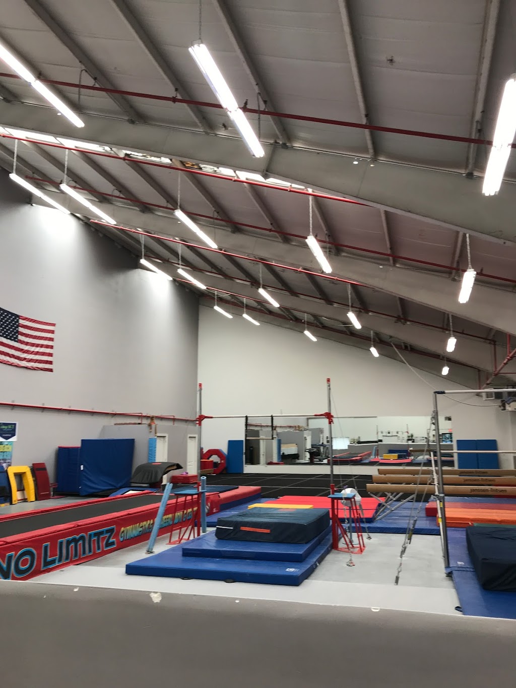 No Limitz Gymnastics and Cheerleading Center | 385 Wild Ave, Staten Island, NY 10314 | Phone: (718) 494-4326