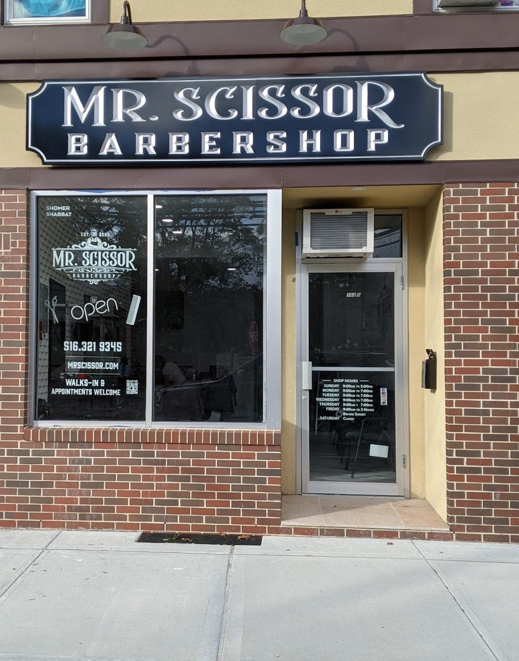 Mr. Scissor Barbershop | 103 Steamboat Rd, Great Neck, NY 11024 | Phone: (516) 321-9345