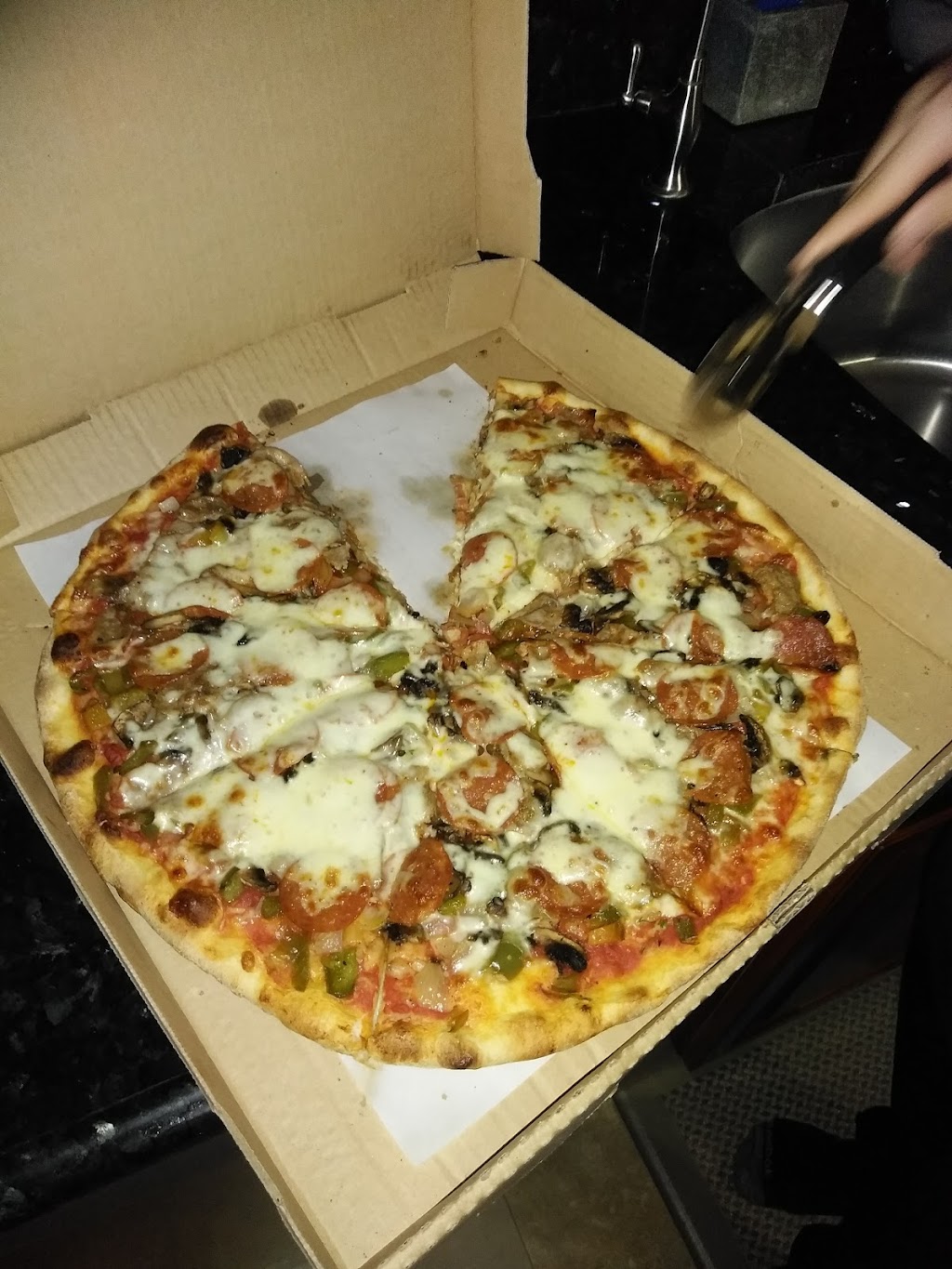 Rays Real Pizza | 3429 NJ-35, Hazlet, NJ 07730 | Phone: (732) 203-1600