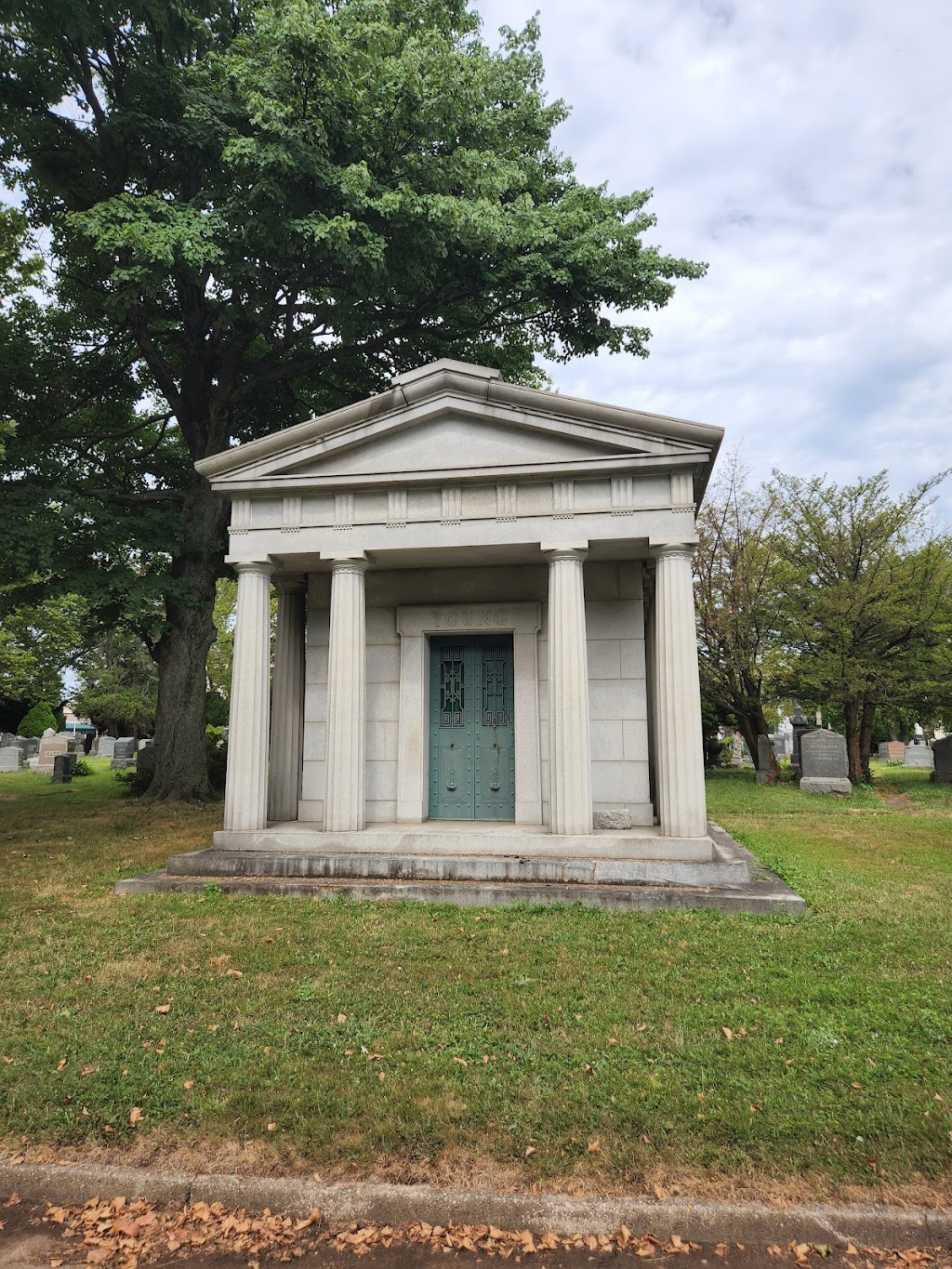 Bay View Cemetery | 321 Garfield Ave, Jersey City, NJ 07305 | Phone: (201) 433-2400