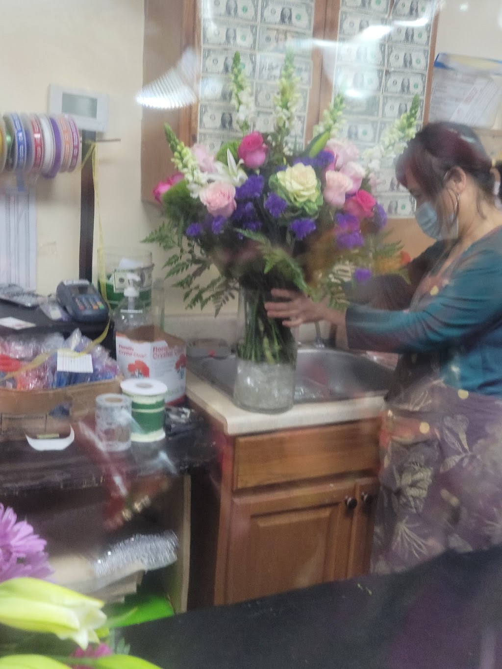Fresh Flower Market | 643 Middle Neck Rd, Great Neck, NY 11023 | Phone: (516) 407-3363