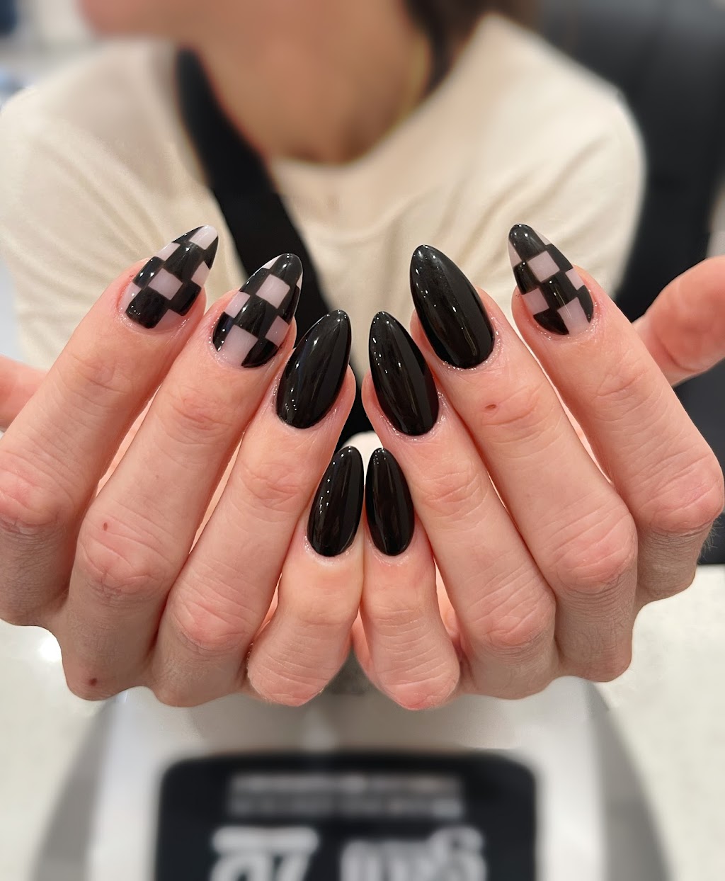 Color Me Nail Salon | 1710 Utopia Pkwy, Queens, NY 11357 | Phone: (929) 614-3874