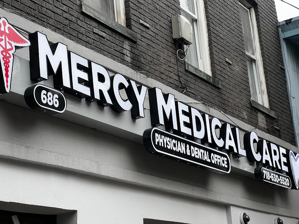 Mercy Medical Staten Island | 686 Bay St, Staten Island, NY 10304 | Phone: (718) 630-5520