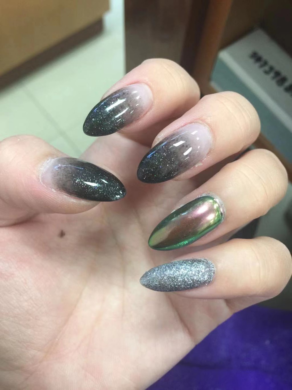 Paradise Nails and Spa 2 (Shopping Mall) | Shopping Center, between T-Mobile and, Starbucks, 815 Hutchinson River Pkwy, Bronx, NY 10465 | Phone: (347) 398-8341