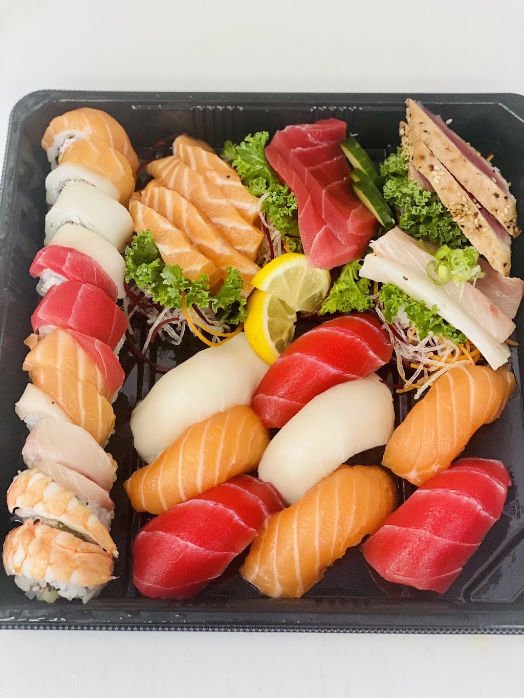 Star Sushi and Cuisine | 1400 Anderson Ave #2, Fort Lee, NJ 07024 | Phone: (201) 267-0527