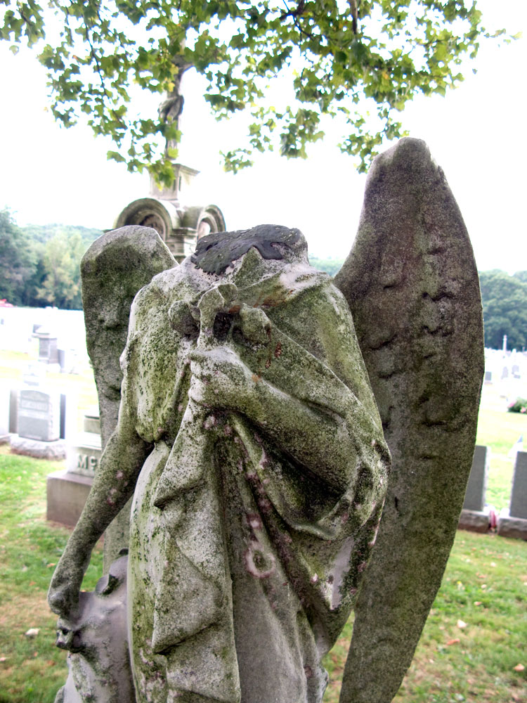 St. Peters Cemetery | 52 Tyler Ave, Staten Island, NY 10310 | Phone: (718) 442-2363