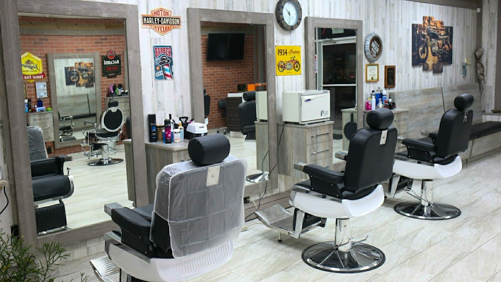 Gerritsen Barber Shop & Hair Salon | 2672 Gerritsen Ave, Brooklyn, NY 11229 | Phone: (718) 684-7811