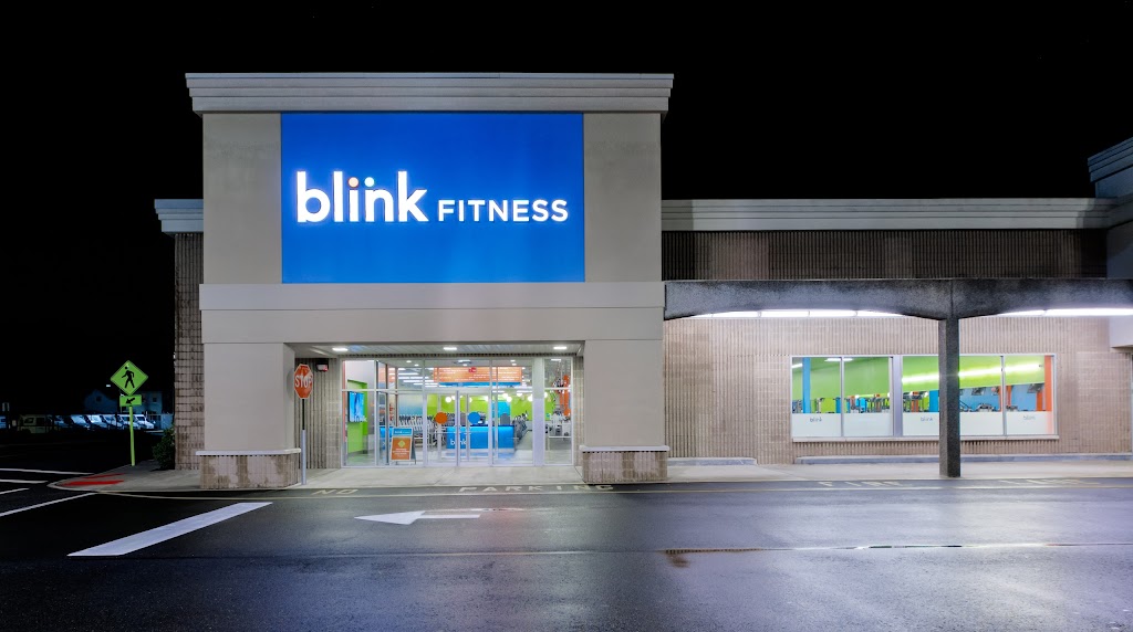 Blink Fitness | 4 Memorial Dr, Lodi, NJ 07644 | Phone: (973) 855-3250