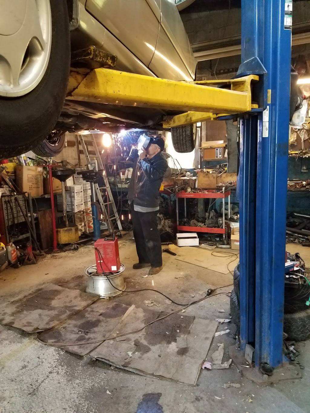 Harry`s Auto Repair | 101 Steamboat Rd, Great Neck, NY 11024 | Phone: (516) 482-5501