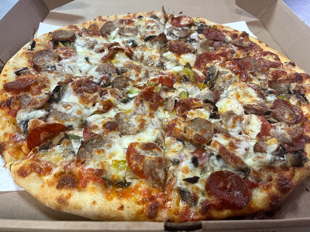 Giovannis Pizza and Pasta | 168 Main Ave, Wallington, NJ 07057 | Phone: (973) 777-1168