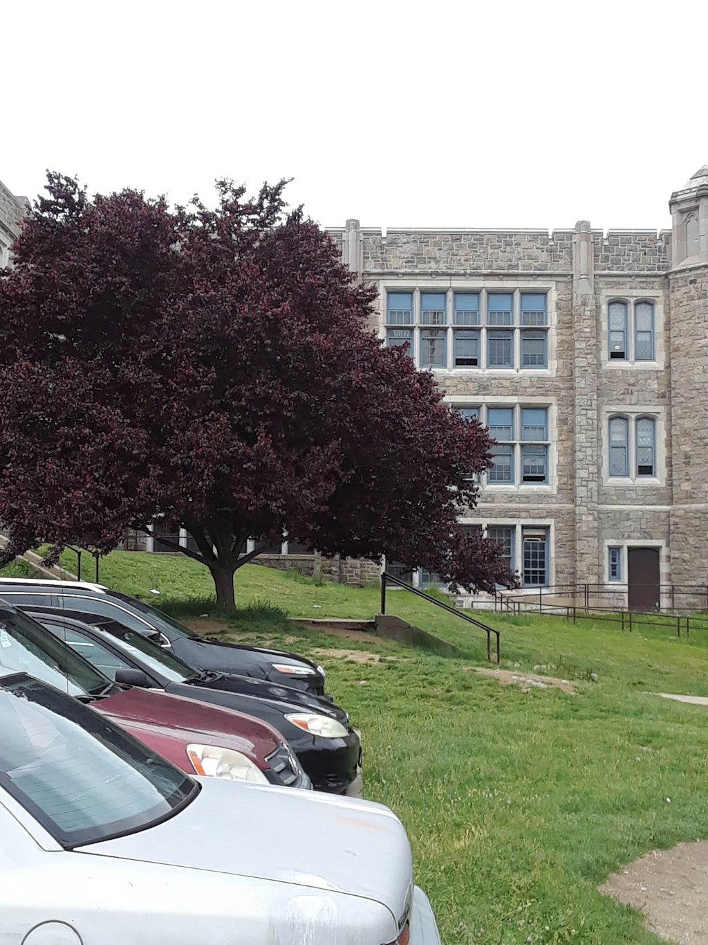 Isaac E Young Middle School | 270 Centre Ave, New Rochelle, NY 10805 | Phone: (914) 576-4360