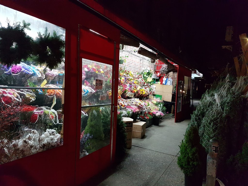 Superior Flower Shop | 3702 30th Ave., Long Island City, NY 11103 | Phone: (718) 612-1434